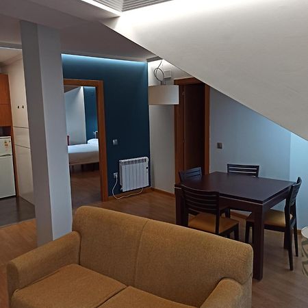 Apartamentos 19 Living León Εξωτερικό φωτογραφία