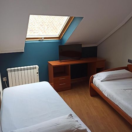 Apartamentos 19 Living León Εξωτερικό φωτογραφία