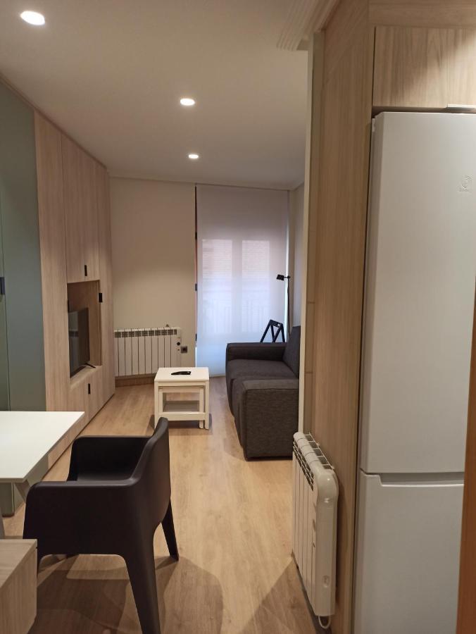 Apartamentos 19 Living León Εξωτερικό φωτογραφία