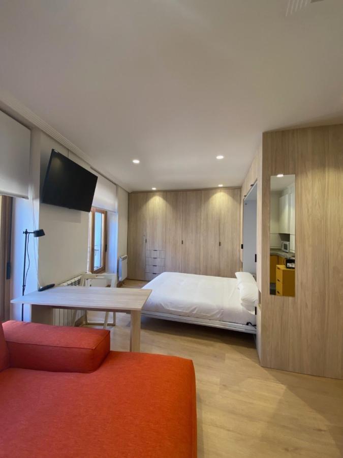 Apartamentos 19 Living León Εξωτερικό φωτογραφία