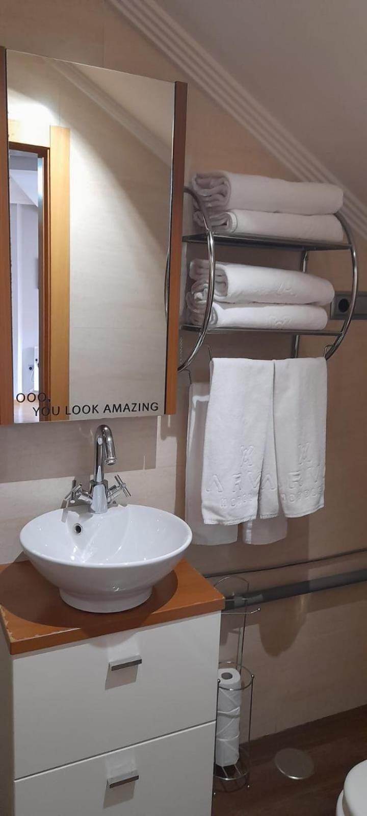 Apartamentos 19 Living León Εξωτερικό φωτογραφία